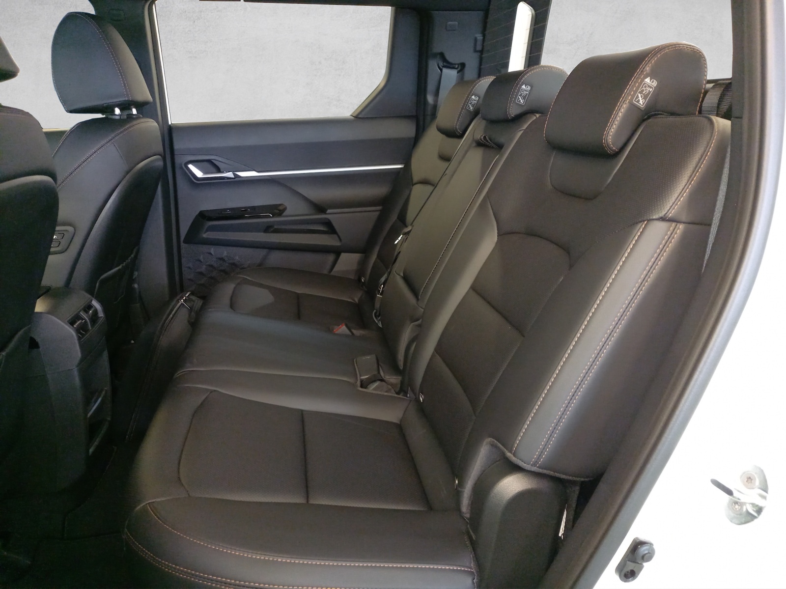 KGM Musso EV Platinum