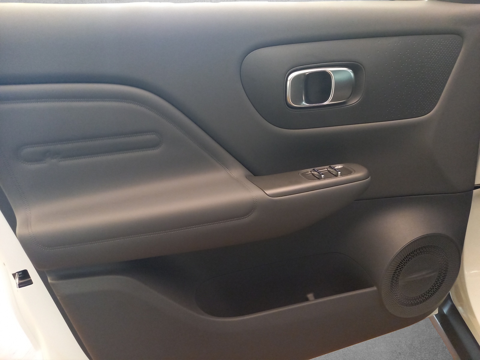 Leapmotor B10 Design