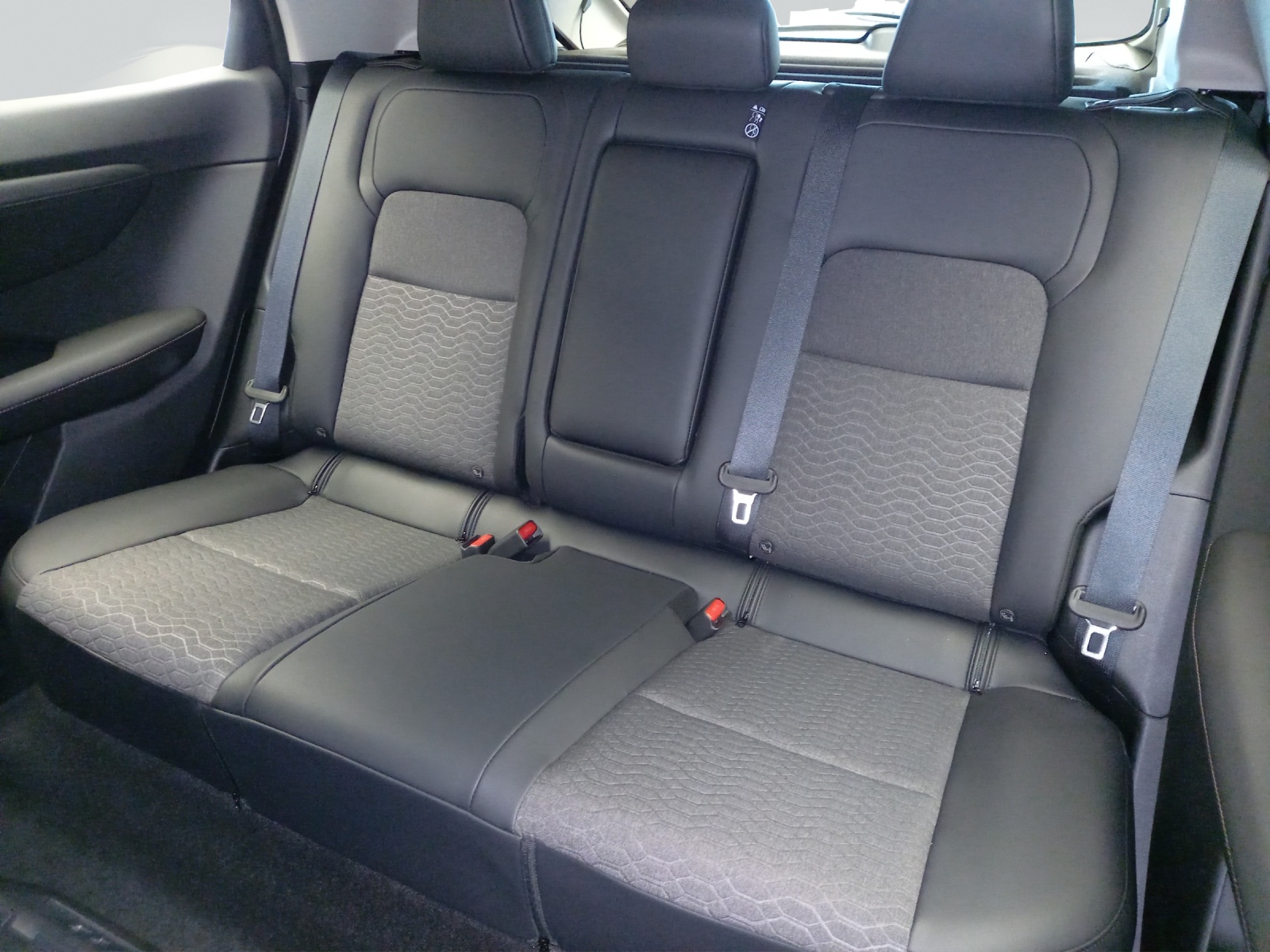 Nissan Ariya Advance 63kWh 218 PS