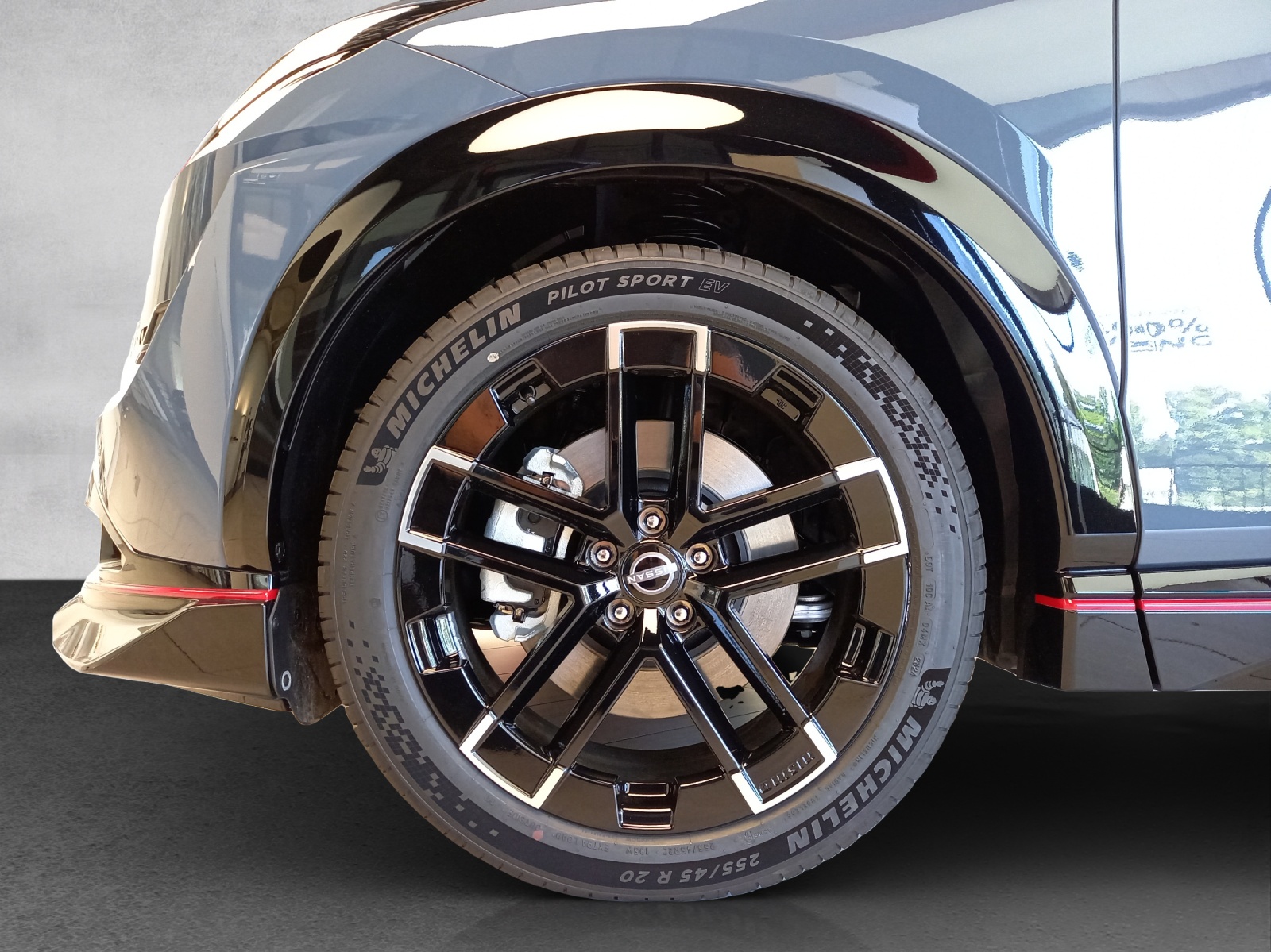 Nissan Ariya Nismo e-4orce