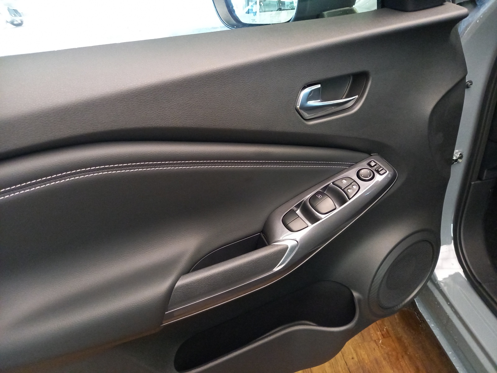 Nissan Juke 1.6 Hybrid N-Connecta