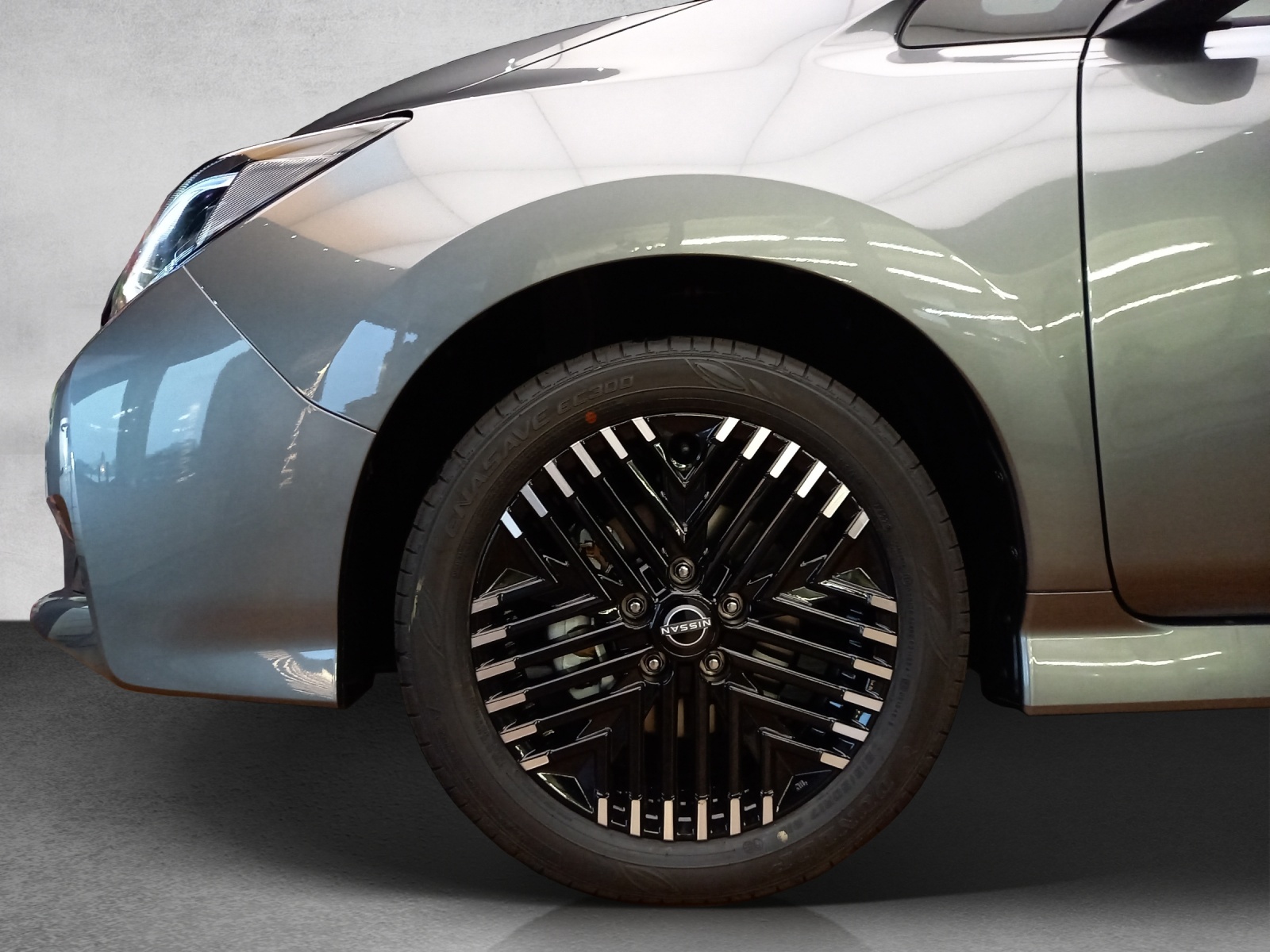 Nissan Leaf e- Tekna 59 kWh 217 PS