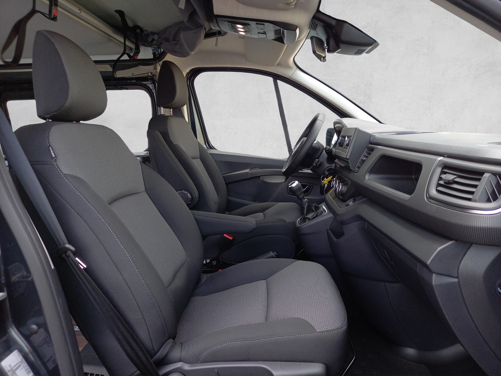 Nissan Primastar Camper 2.8 t L1 H1 2.0 dCi 150 Acenta 5P