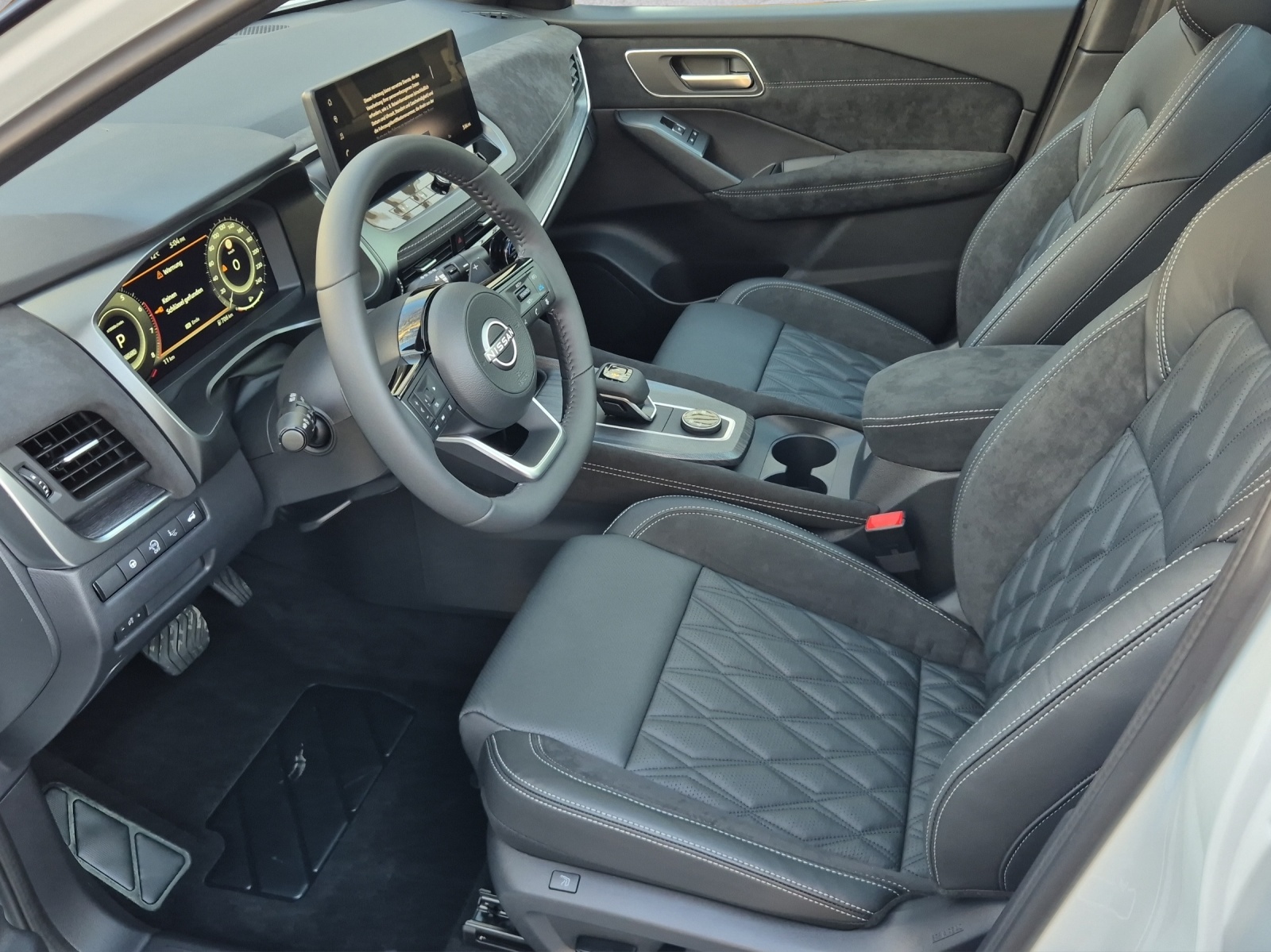 Nissan Qashqai 1.3 DIG-T Tekna- 4x4