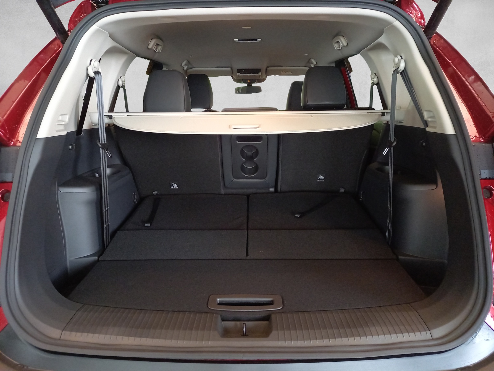 Nissan X-Trail 1.5 VC-T Tekna e-4orce 7P