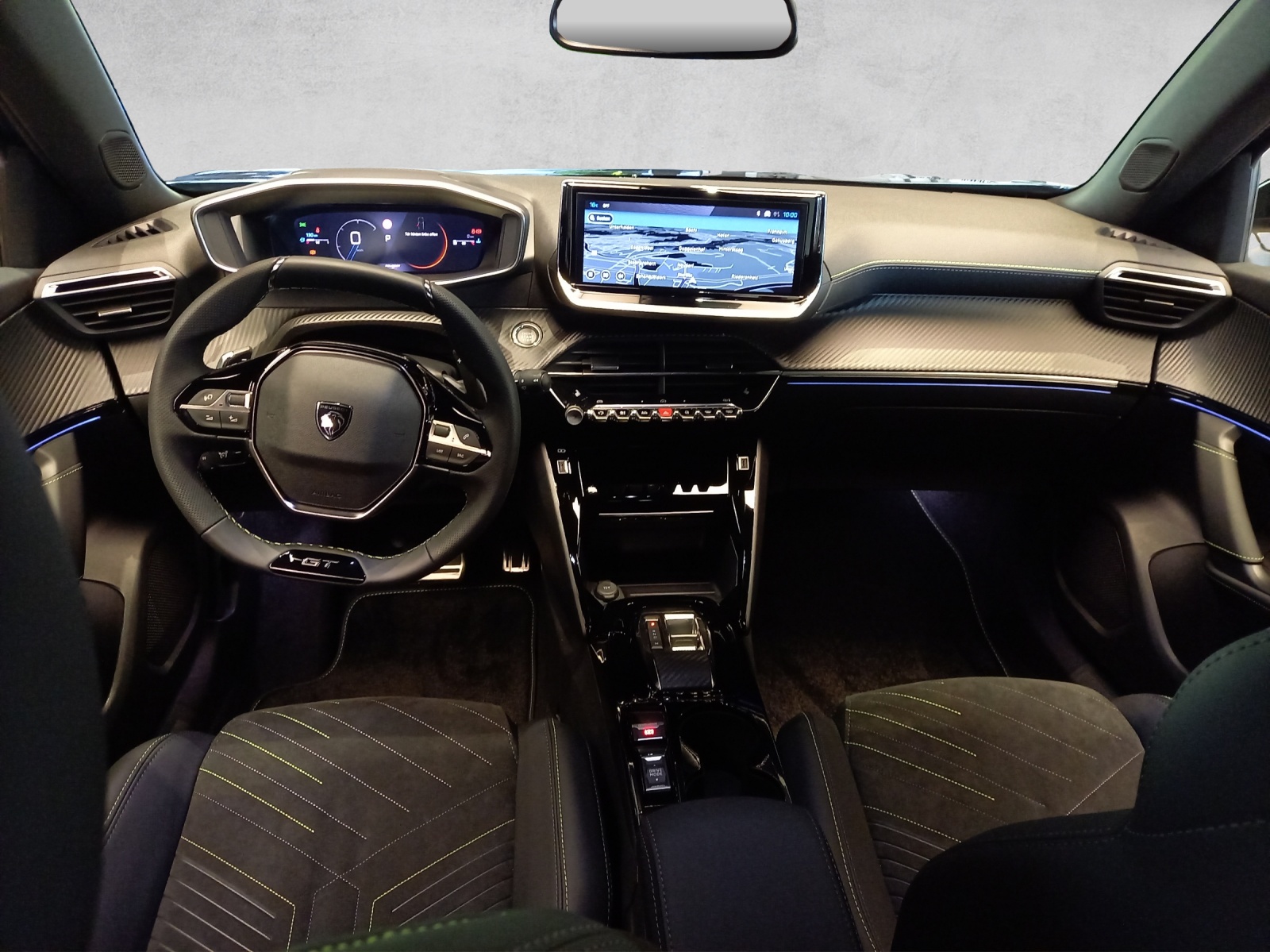 Peugeot 2008 1.2 Hybrid GT