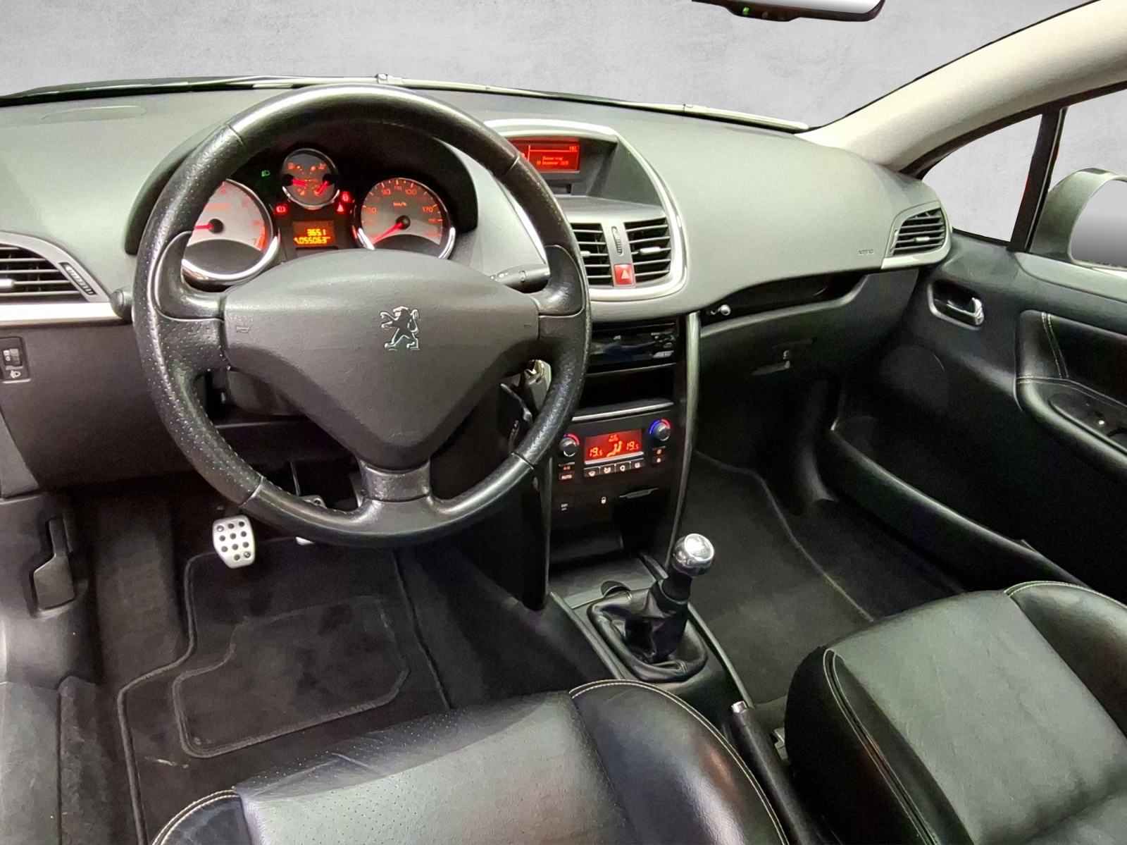 Peugeot 207 CC 1.6 16V Sport