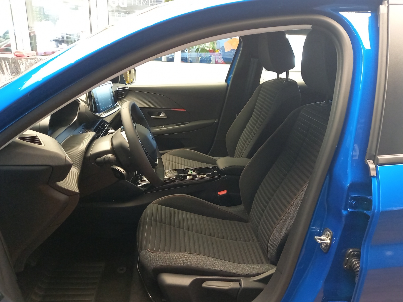 Peugeot 208 e-Active Pack