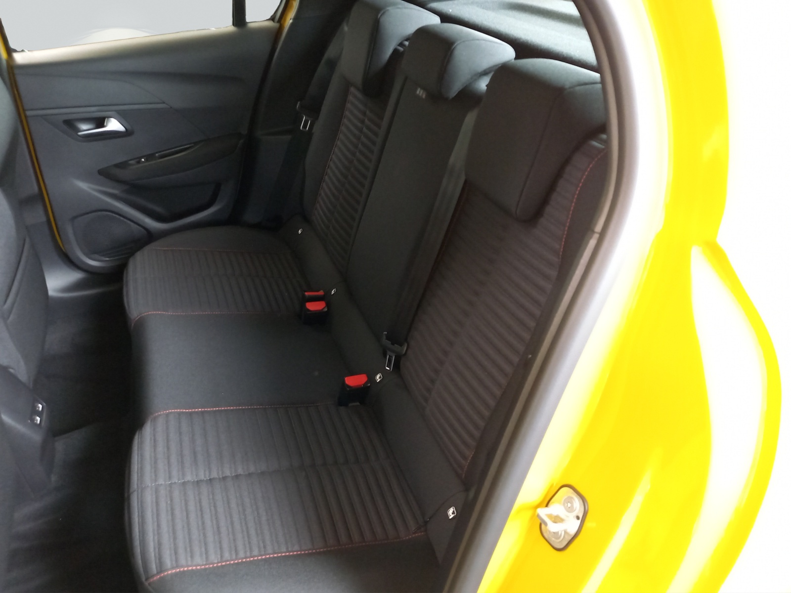 Peugeot 208 e-Active Pack