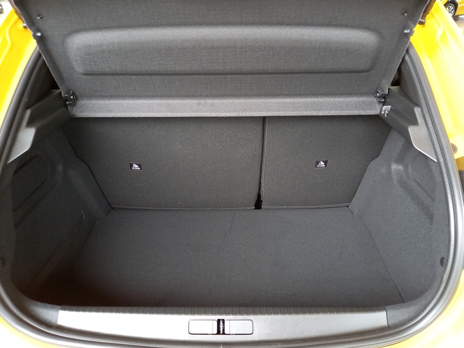 Peugeot 208 e-Active Pack