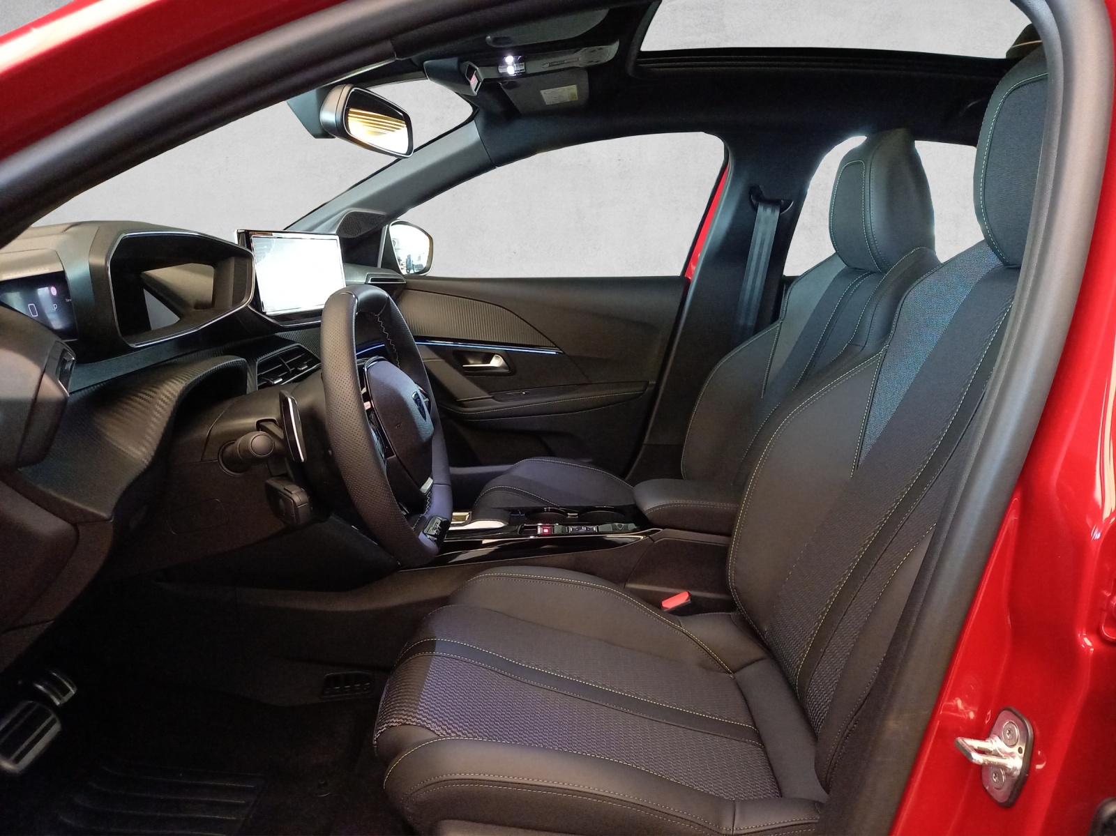 Peugeot 208 1.2 Hybrid 136 GT