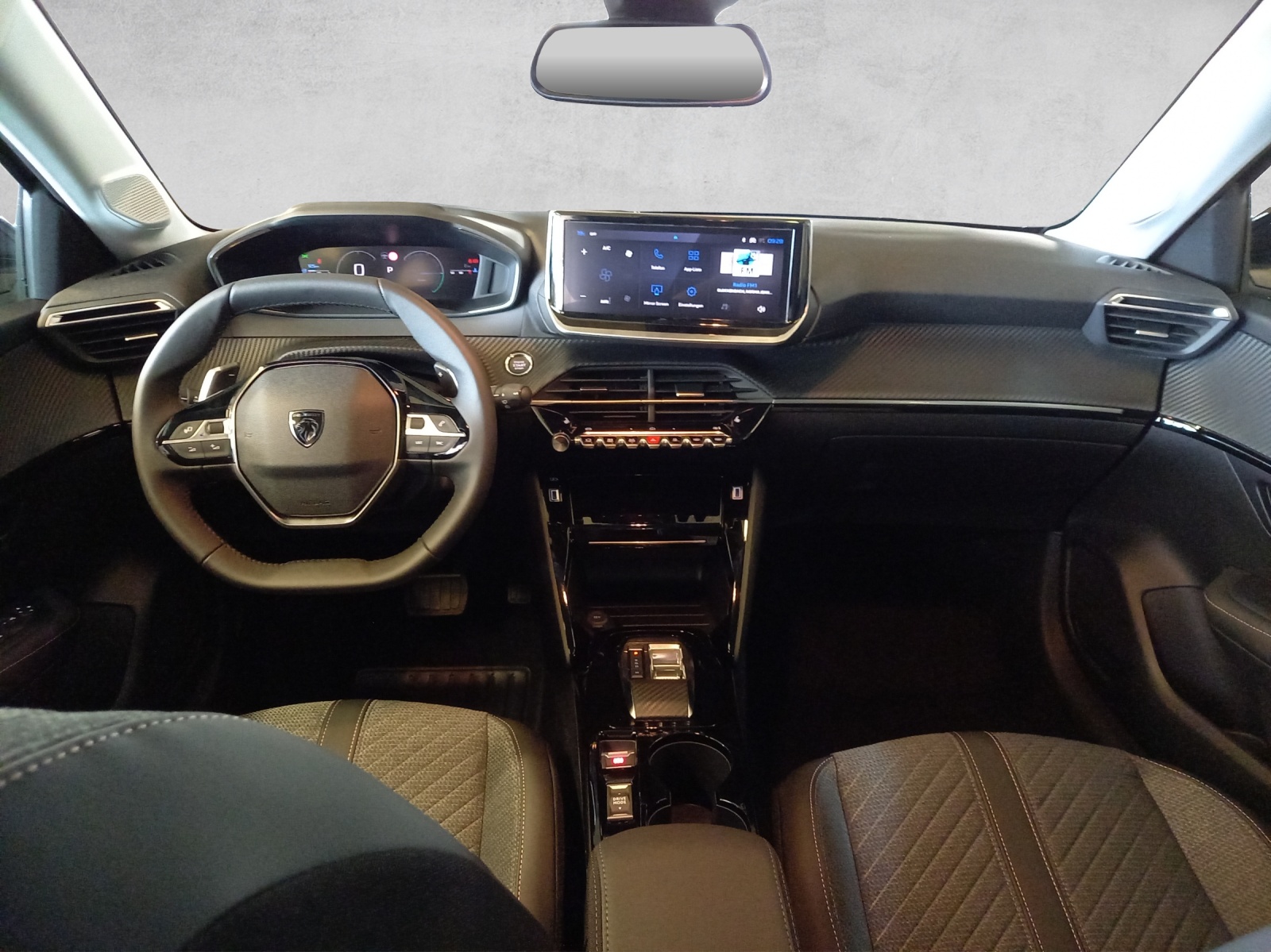 Peugeot 208 1.2 Hybrid Allure Premium