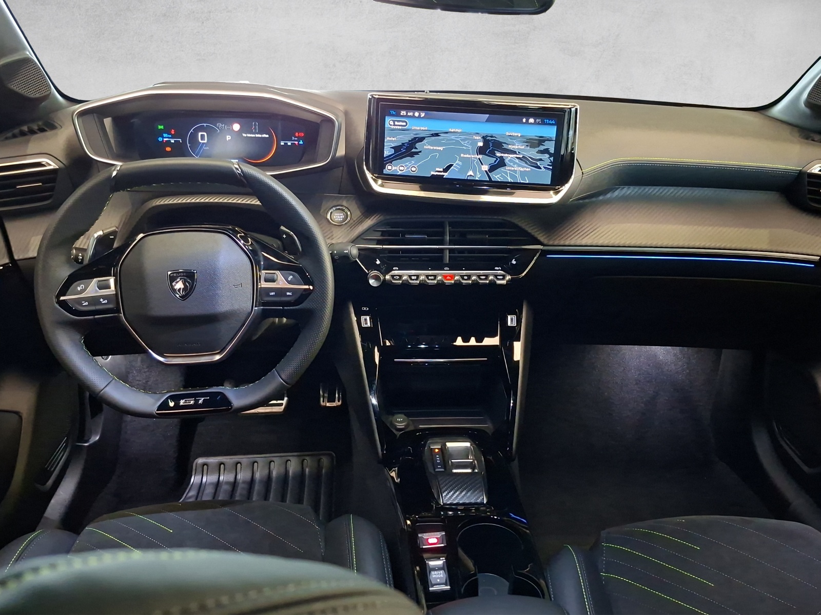 Peugeot 208 1.2 Hybrid GT