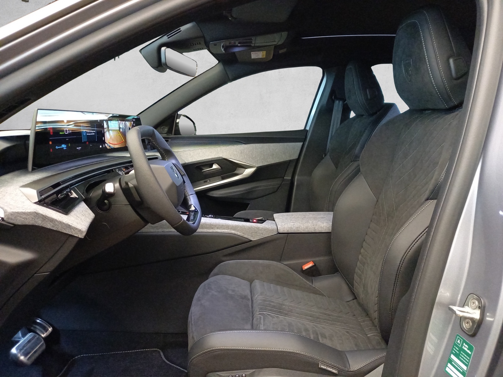 Peugeot 3008 e-Launch Edition AWD