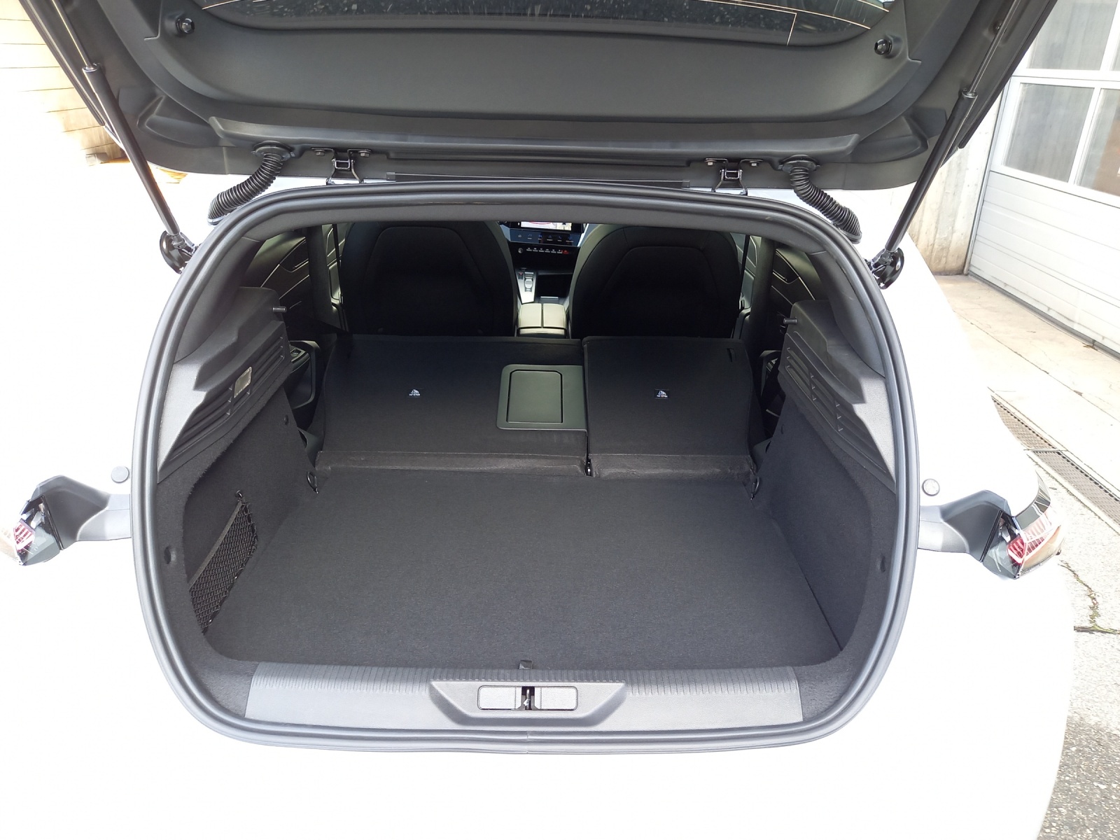 Peugeot 308 1.6 PHEV 180 GT