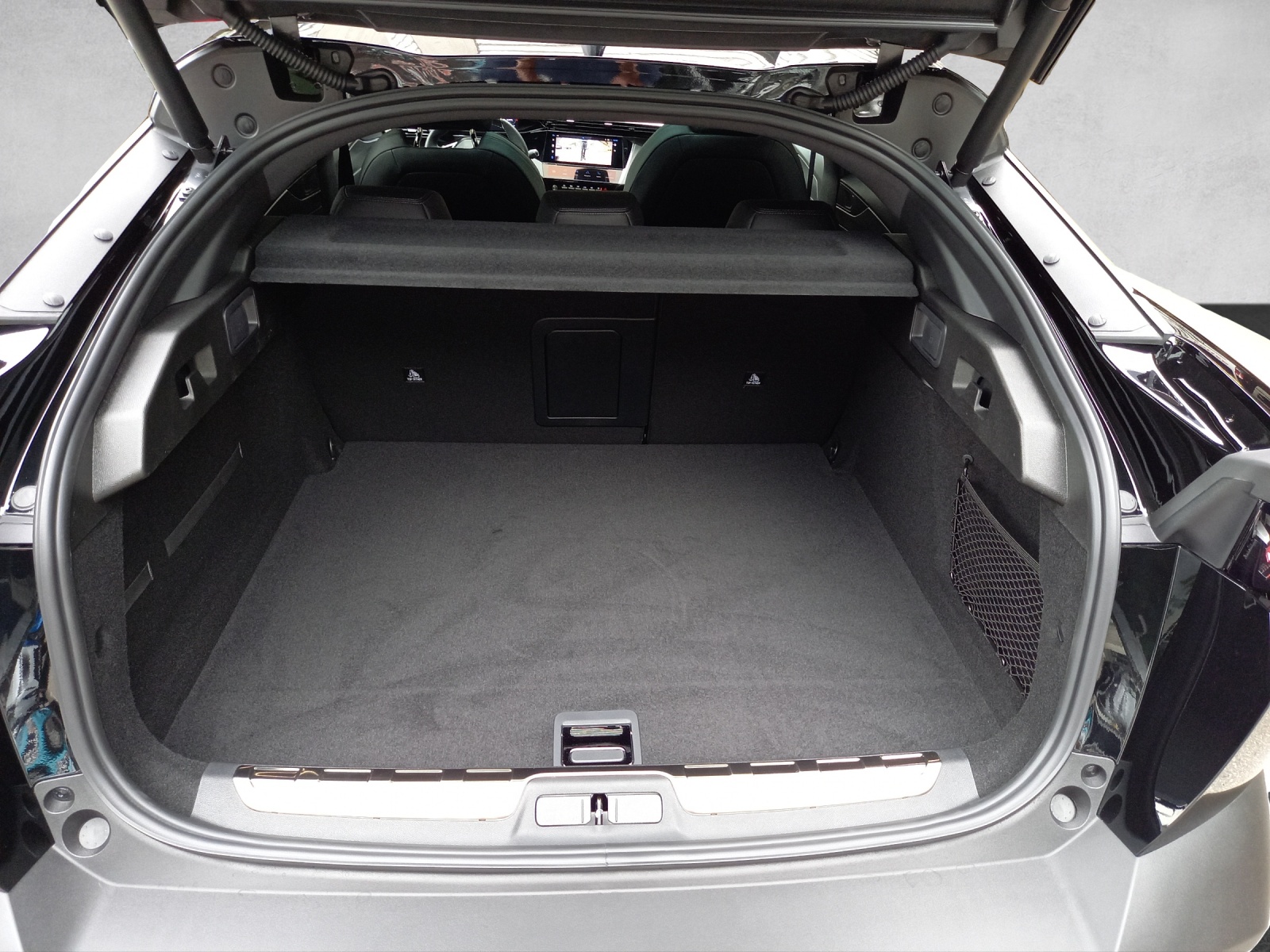 Peugeot 408 1.6 PHEV 180 GT