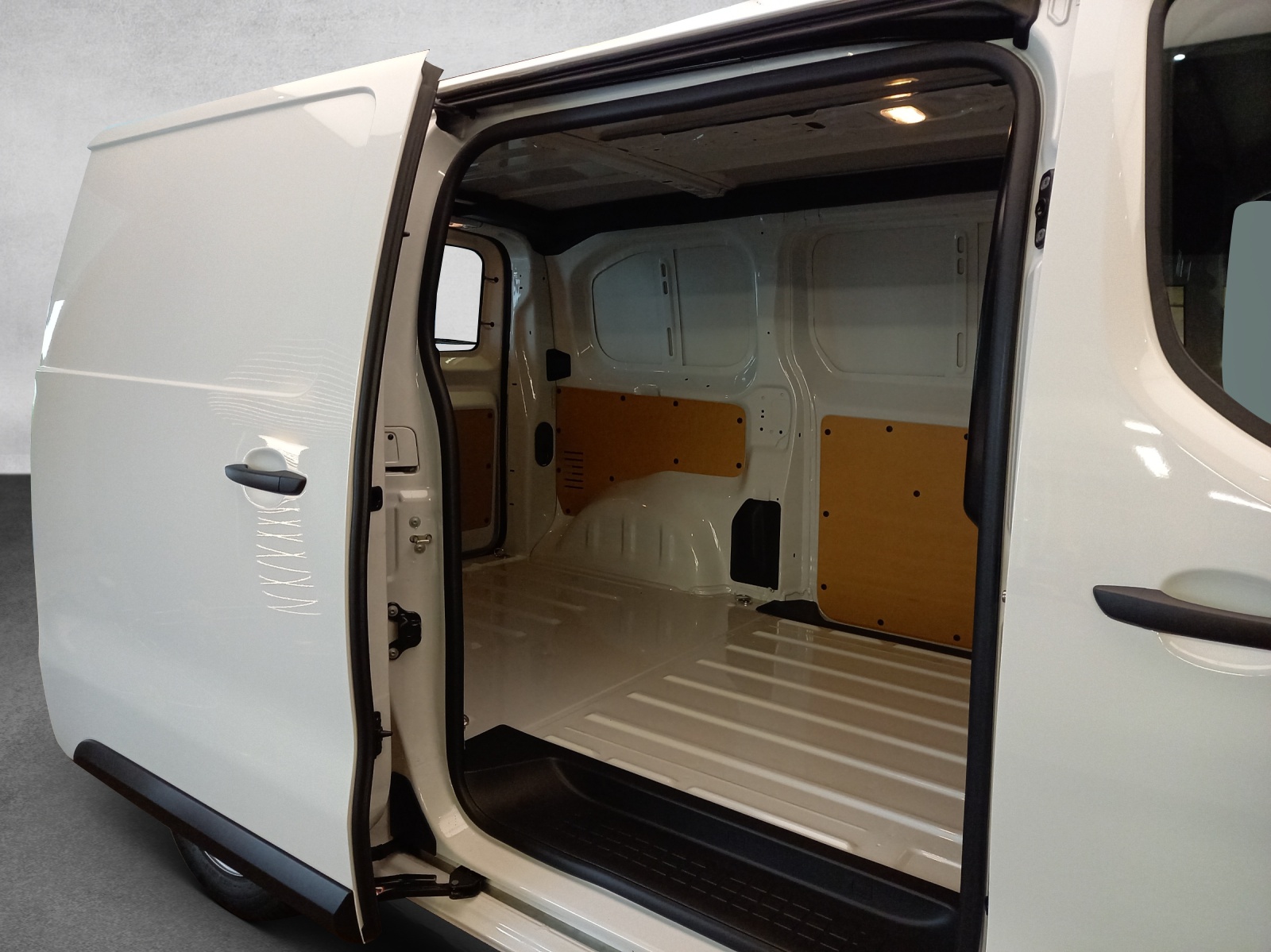 Peugeot Expert Kaw. Standard 1.5 BlueHDi 120 S-S