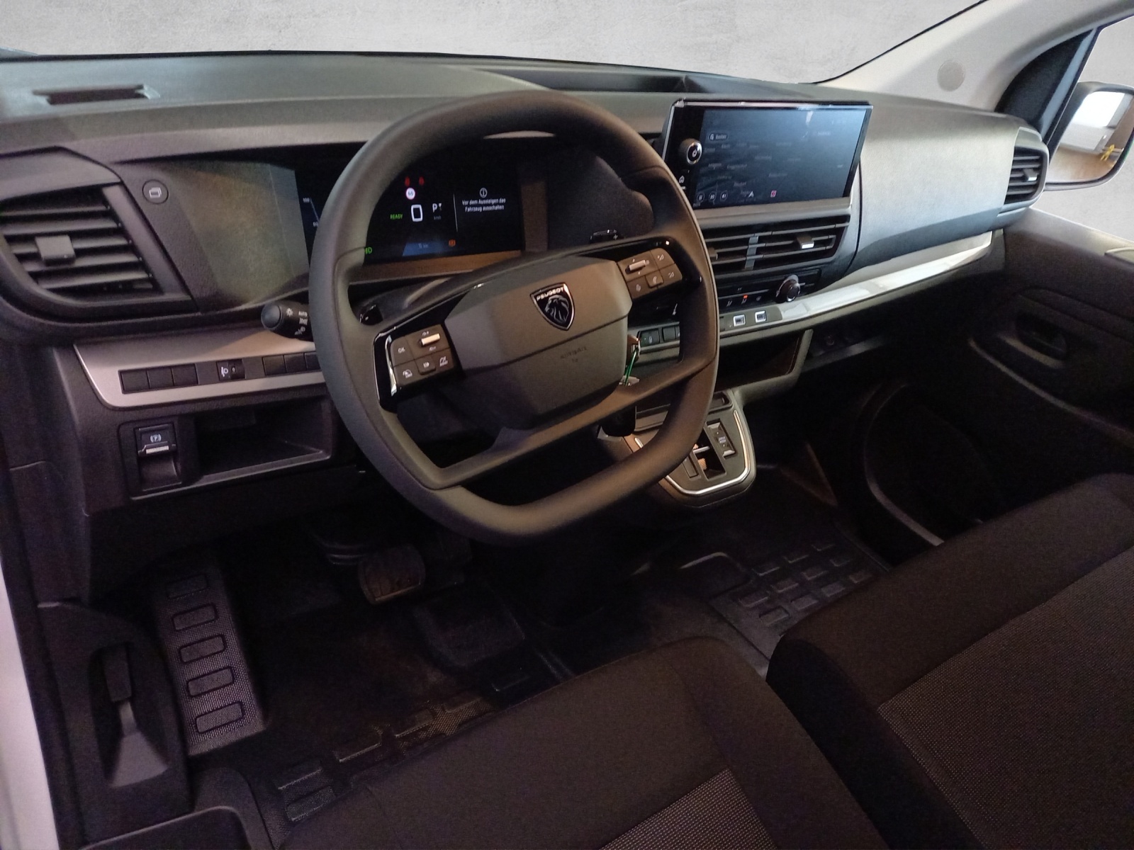 Peugeot e-Expert Kaw. Standard 75 kWh