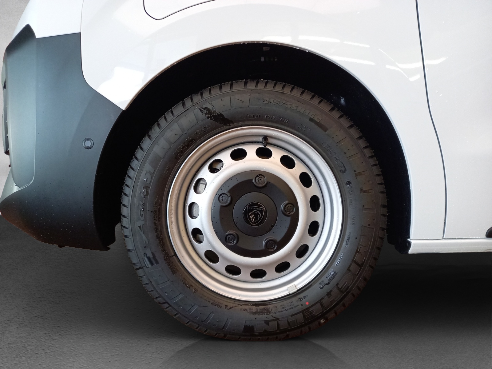 Peugeot e-Expert Kaw. Standard 75 kWh