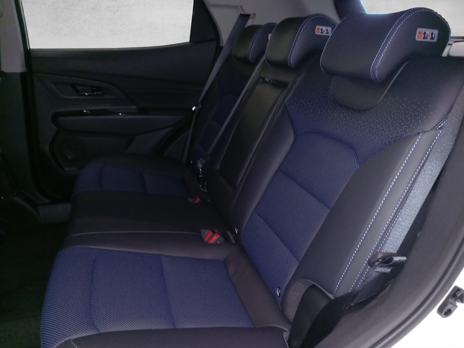 SsangYong Korando eMotion Titanium